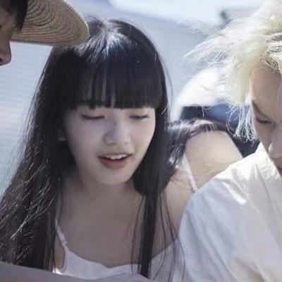 超可爱啦啦队女生